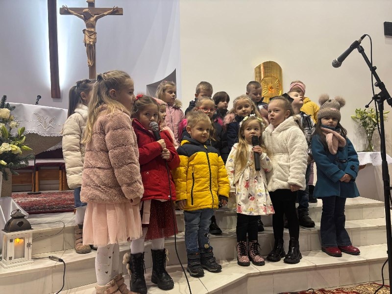 hdimg3aa39a76fca3ee9b9bfd8da94588e2